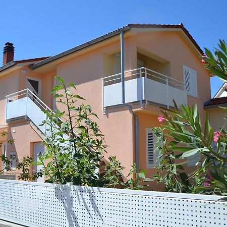 Apartment Klara Krk Town Εξωτερικό φωτογραφία