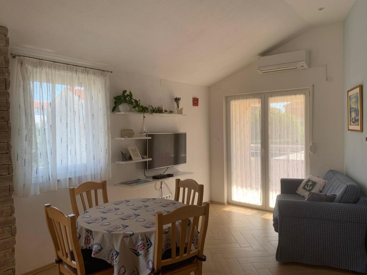 Apartment Klara Krk Town Εξωτερικό φωτογραφία