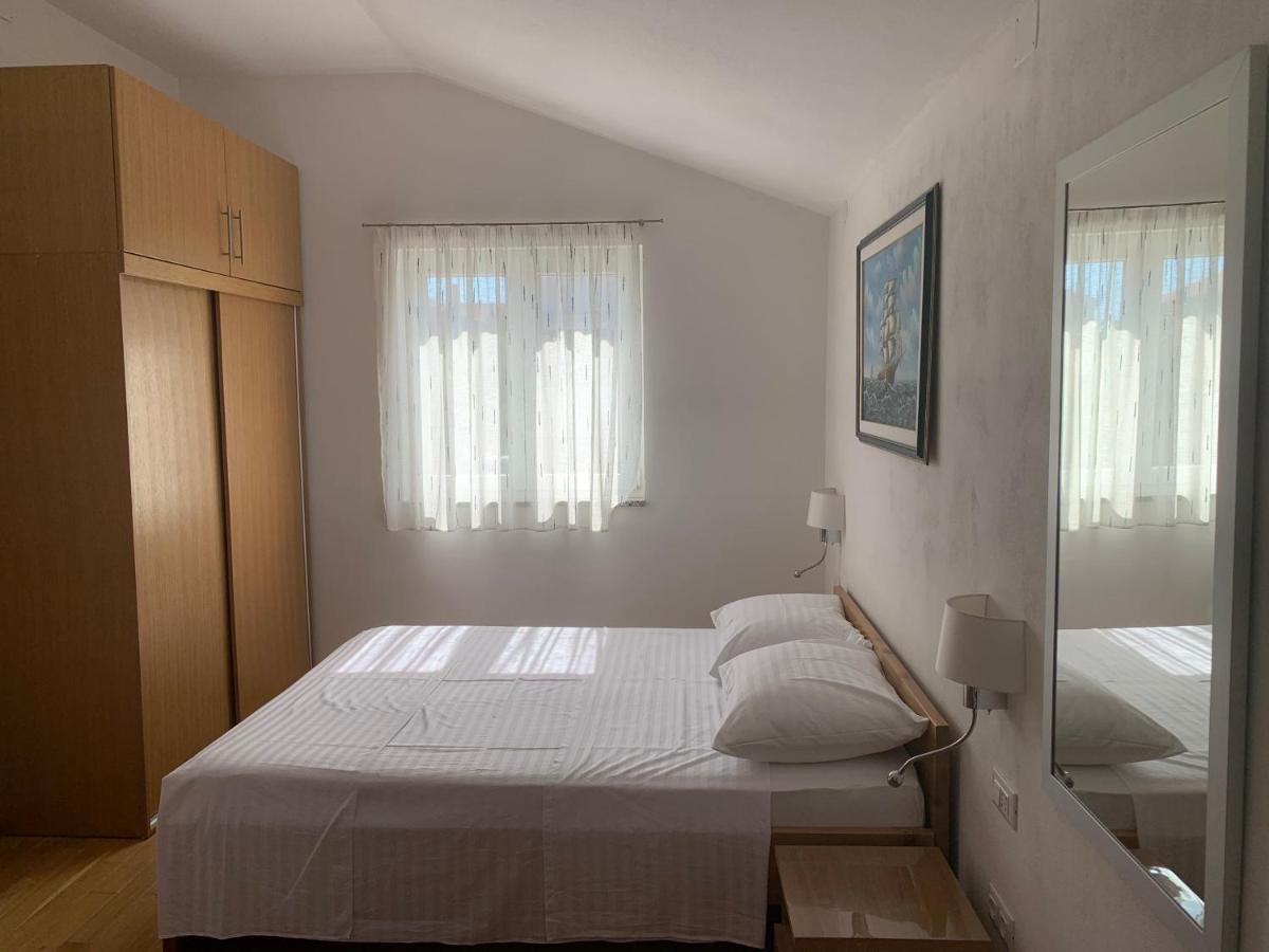 Apartment Klara Krk Town Εξωτερικό φωτογραφία