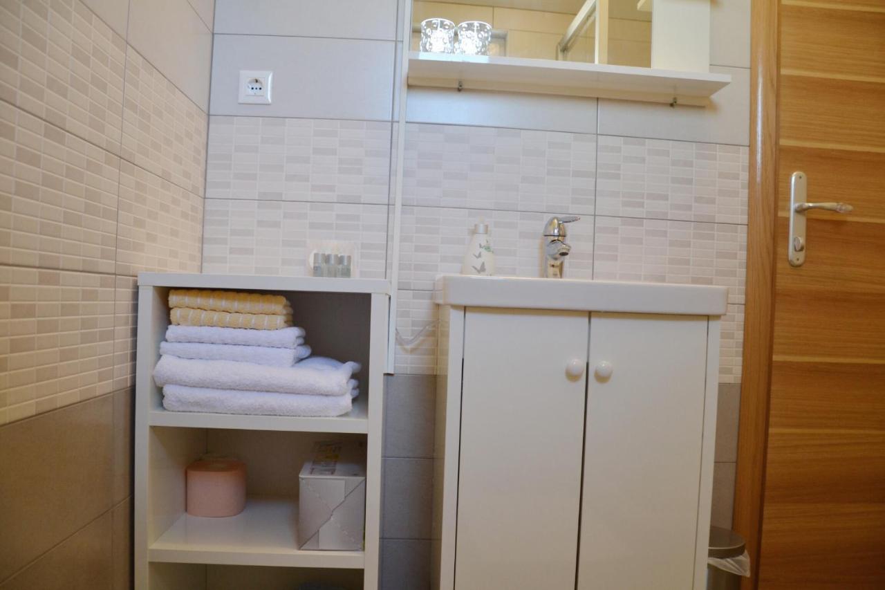 Apartment Klara Krk Town Εξωτερικό φωτογραφία