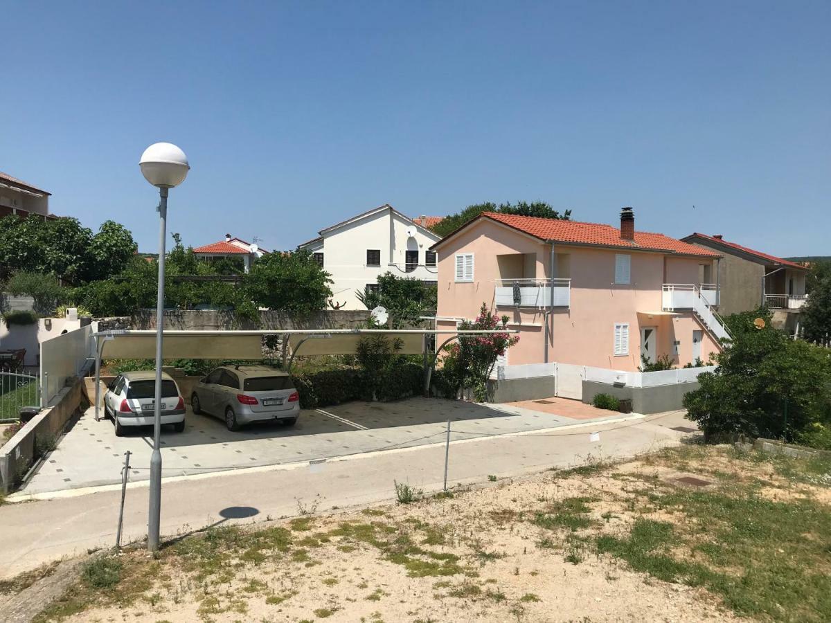 Apartment Klara Krk Town Εξωτερικό φωτογραφία